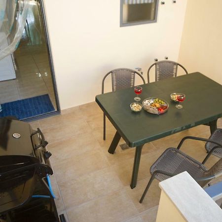 Sliema Duplex 1 Bedroom Apartment With 2 Bathrooms- Sleep 4 מראה חיצוני תמונה